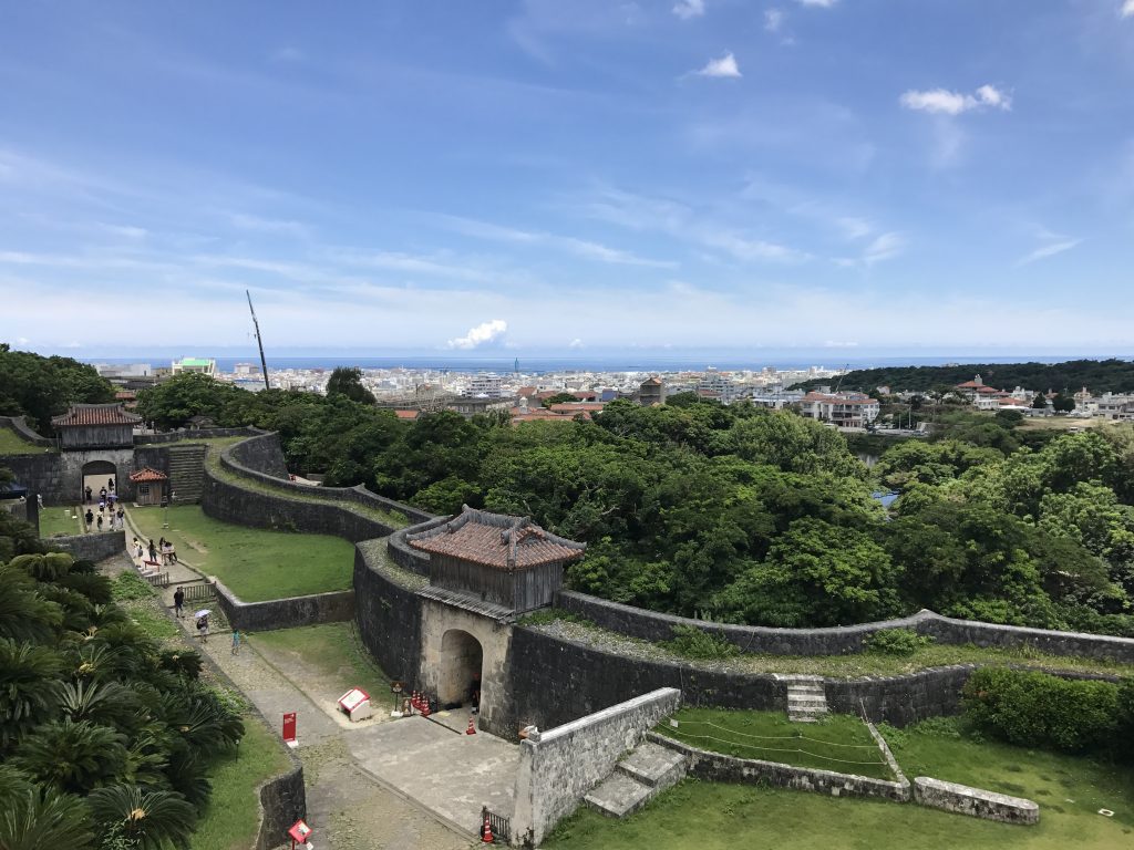 Udsigt fra palacet fra Kongeriet Ryukyu