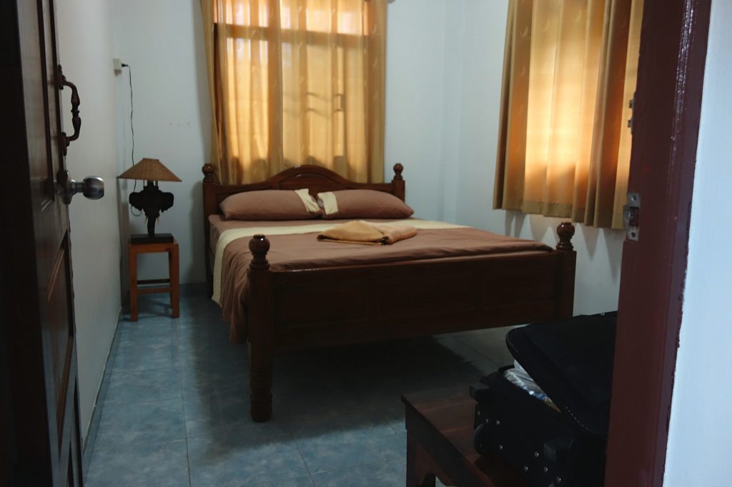 Det ene dobbeltværelse med king size seng på Baan Tebpitak