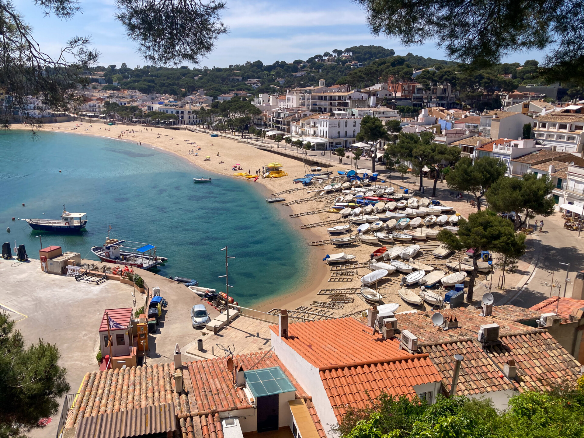 Udsigt over stranden Platja de Llafranc
